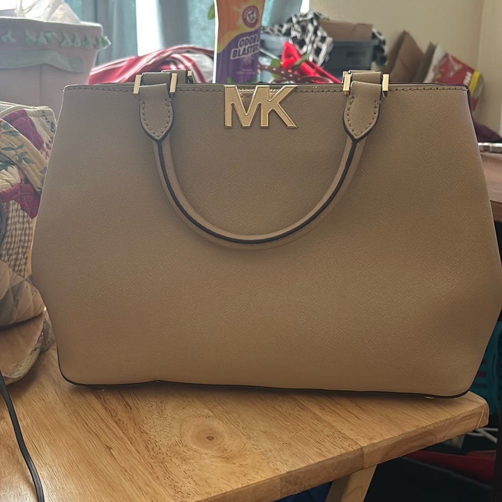 Michael Kors Tan Handbag